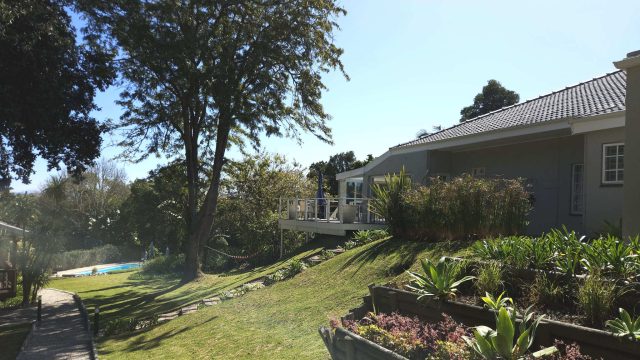 Stannards Geust Lodge 1