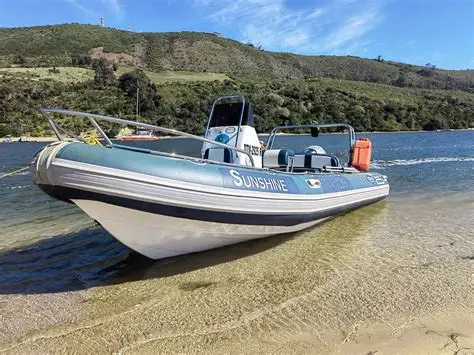 boat hiring 3