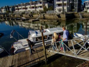 houseboats 4